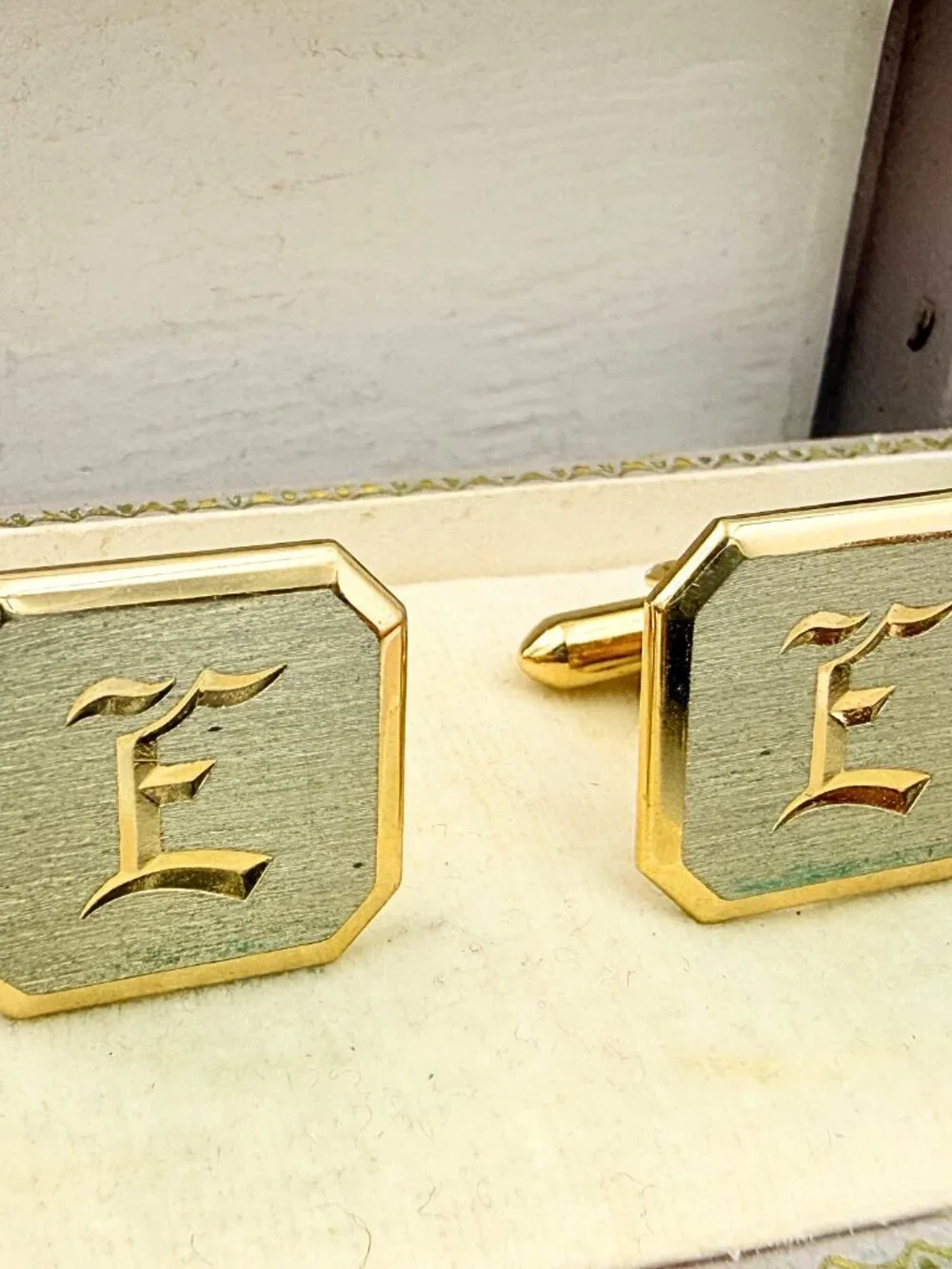 Swank Signed Gold Plated Monogram Old English E MCM Cufflinks